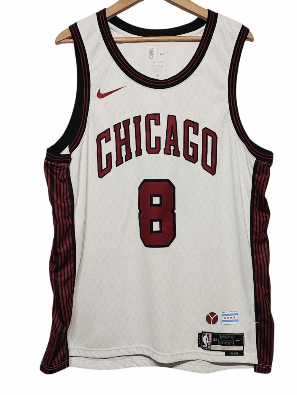 Nike Zach LaVine Chicago Bulls white 2022/23 City Edition Swingman Jersey XXL